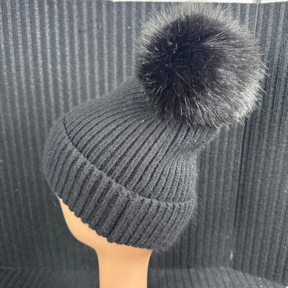 Women's Norla‎ Canada Black Alpaca Wool Blend Ribbed Faux Fur Pom Beanie Hat